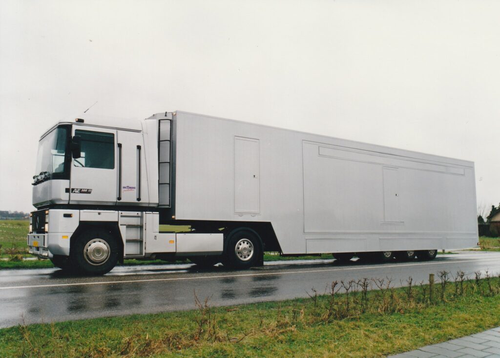 TheShowliner
